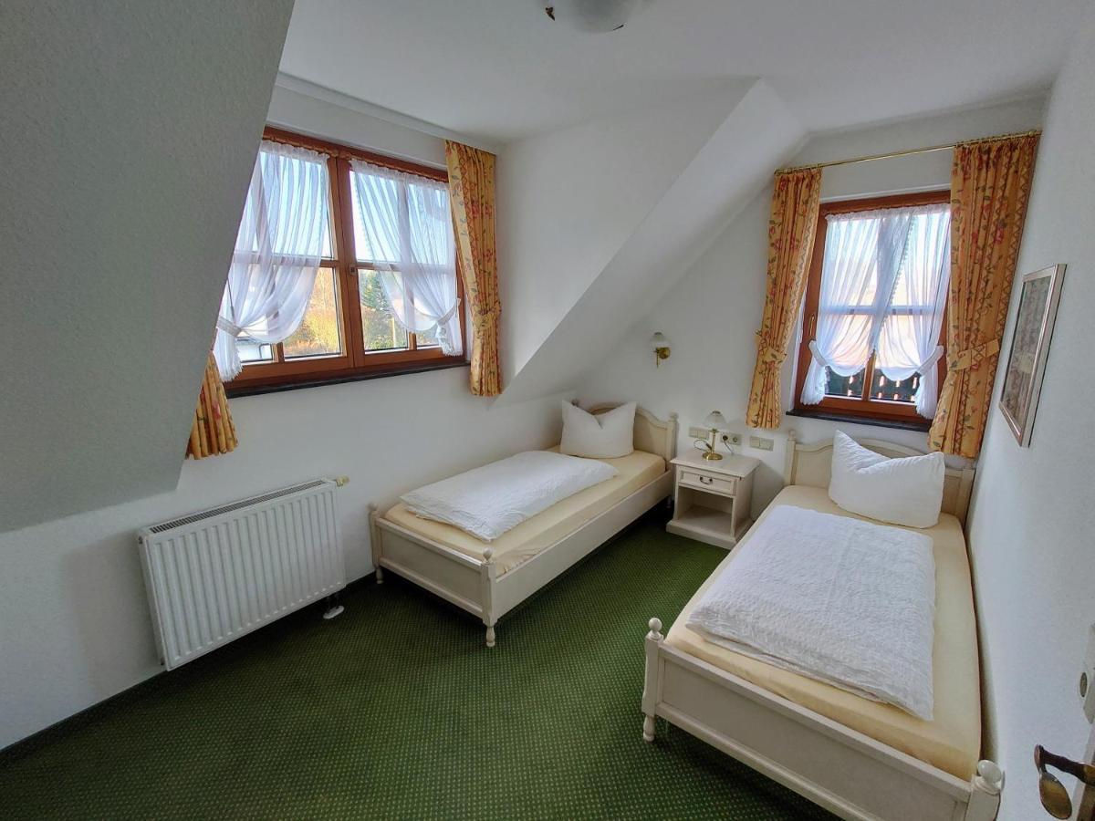 Landhausferienwohnungen Am Brockenblick Apartment